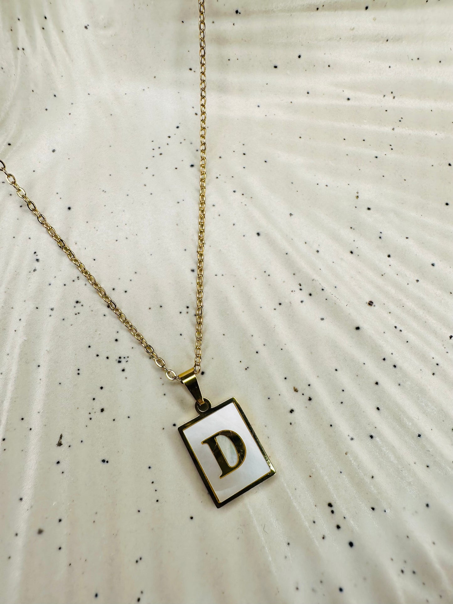 HeyBae Alphabet Pendant Necklace - Gold Stainless Steel Gold Initial Letter Customised Chain Pendent, A to W