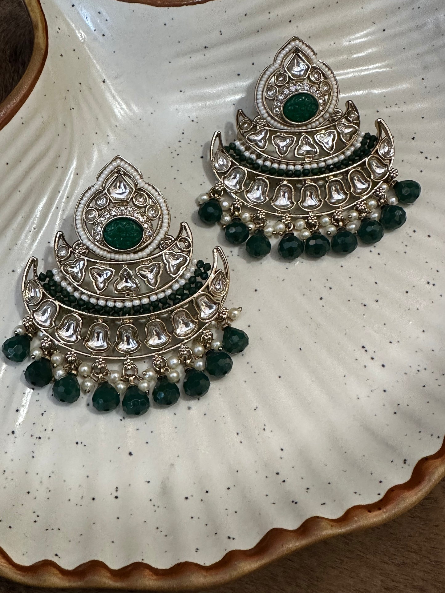 HeyBae Pearl and Green Bead Ethnic Kundan Earrings - Pearl and Green Beads, Lightweight