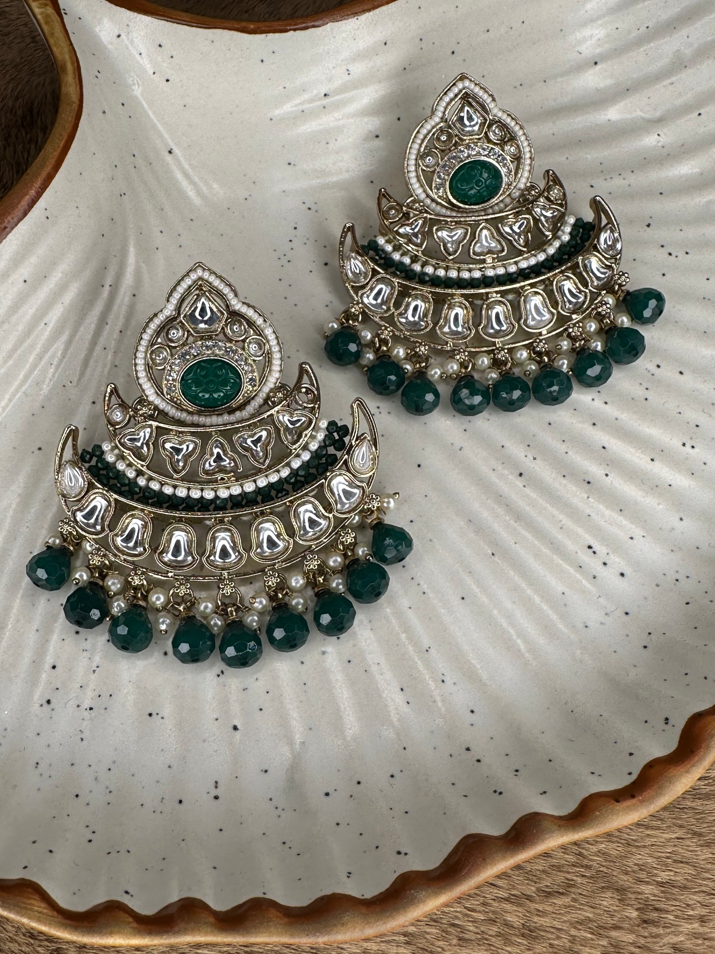 HeyBae Pearl and Green Bead Ethnic Kundan Earrings - Pearl and Green Beads, Lightweight