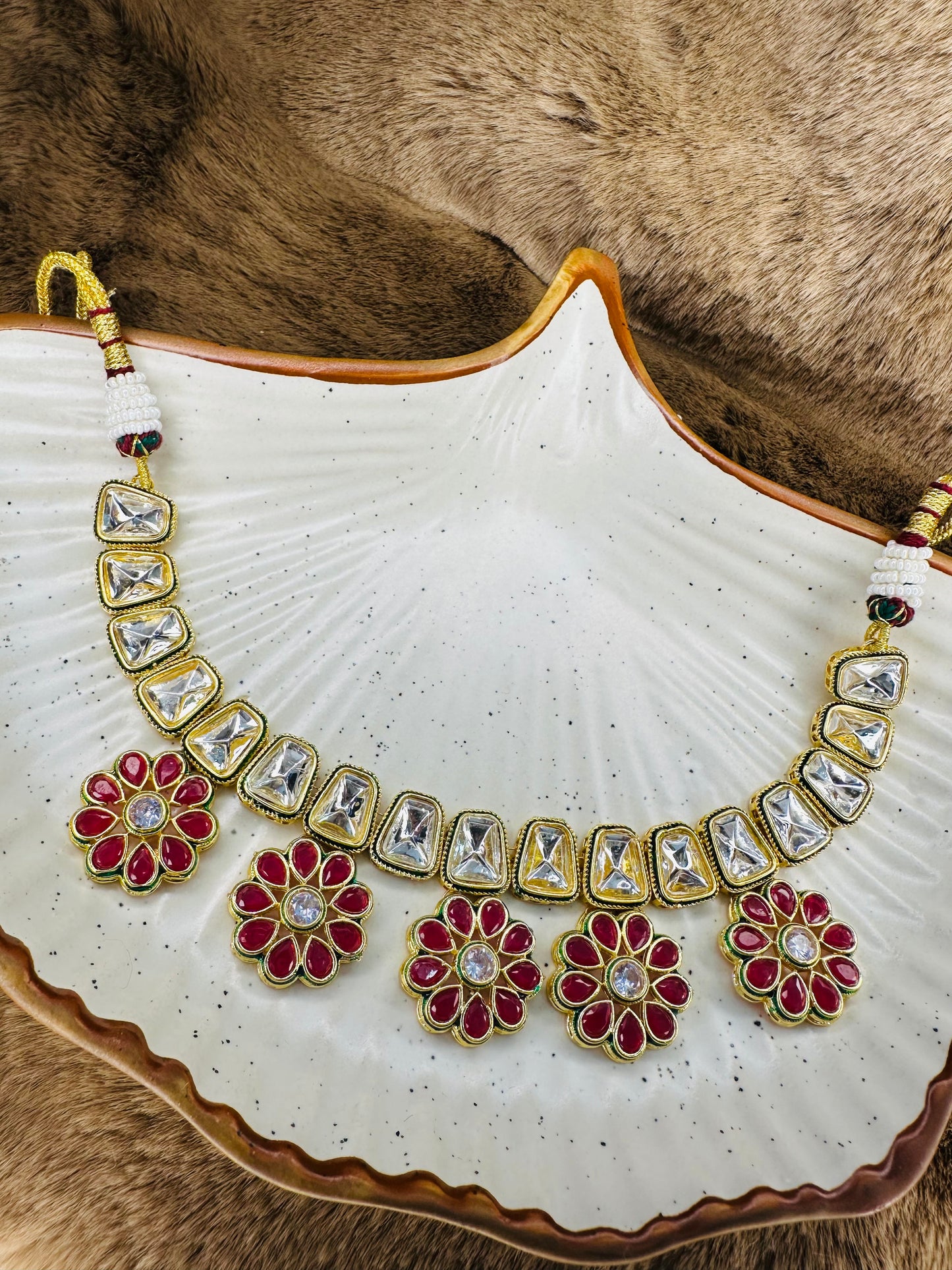 HeyBae Kundan Red Flower Necklace Set with Earrings – Ethnic Bridal Jewellery