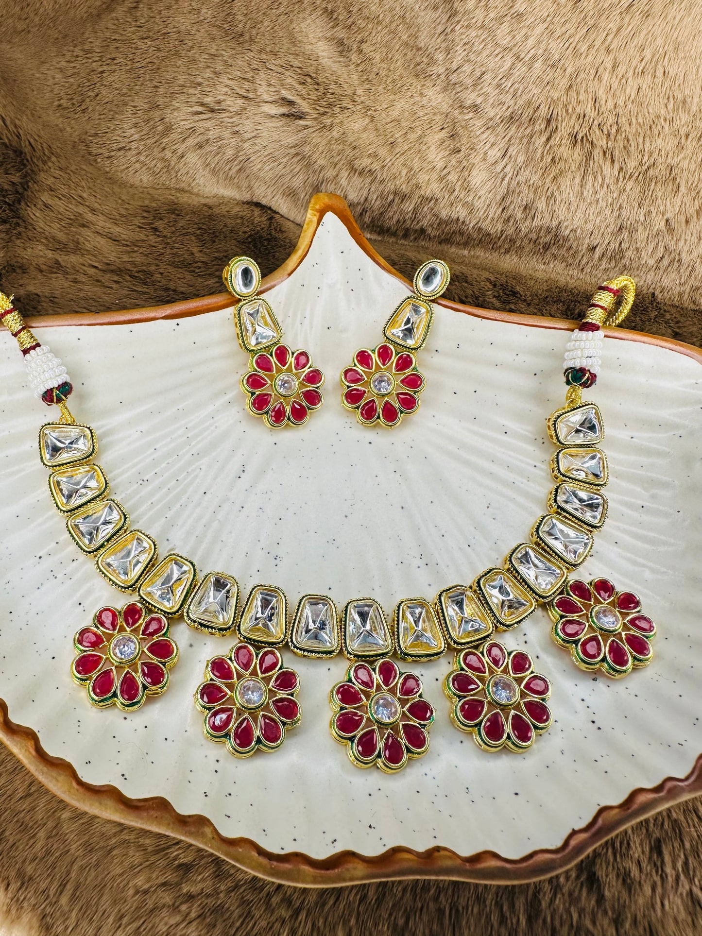 HeyBae Kundan Red Flower Necklace Set with Earrings – Ethnic Bridal Jewellery