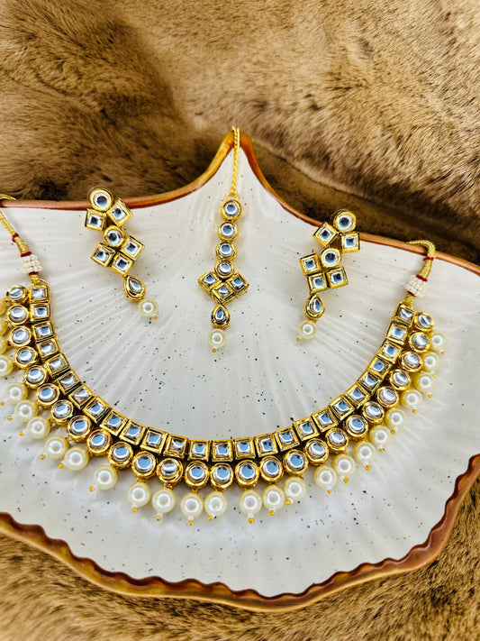 HeyBae Gold-Plated Kundan & Pearl Necklace Set – Ethnic Jewellery for Women