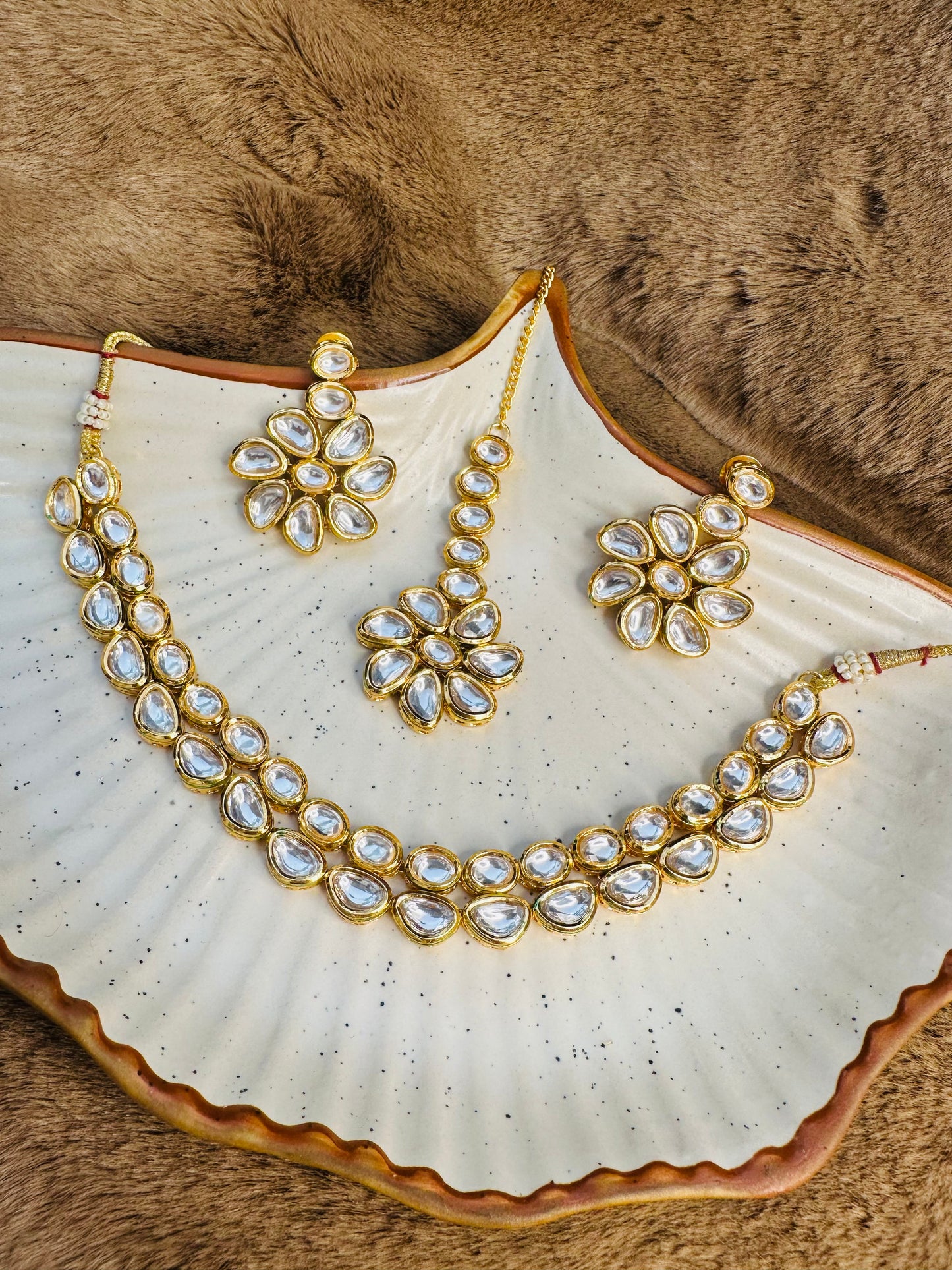 HeyBae Gold-Plated Kundan & Pearl Necklace Set – Ethnic Jewellery for Women