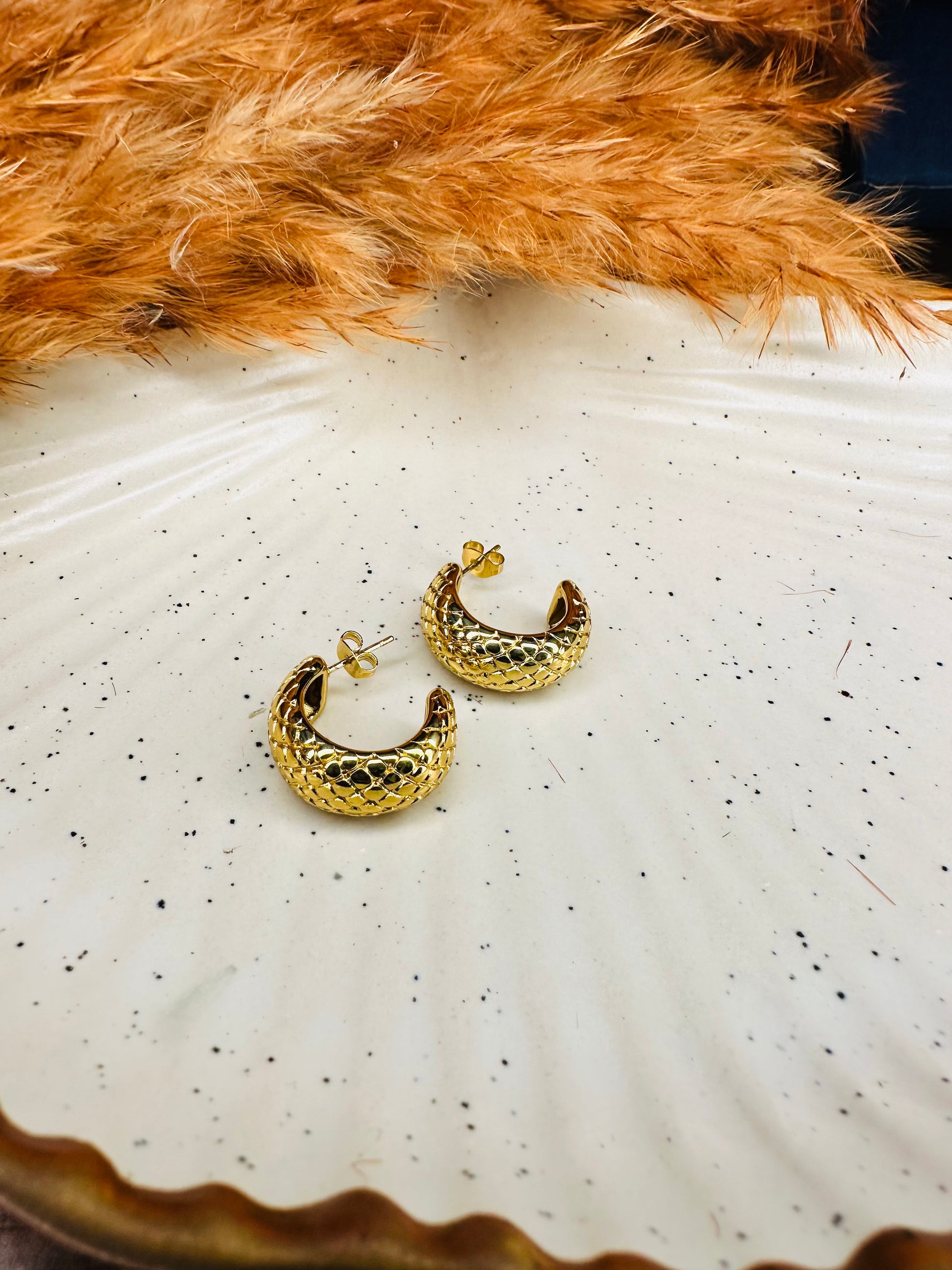 Gold-plated textured hoop earrings for women