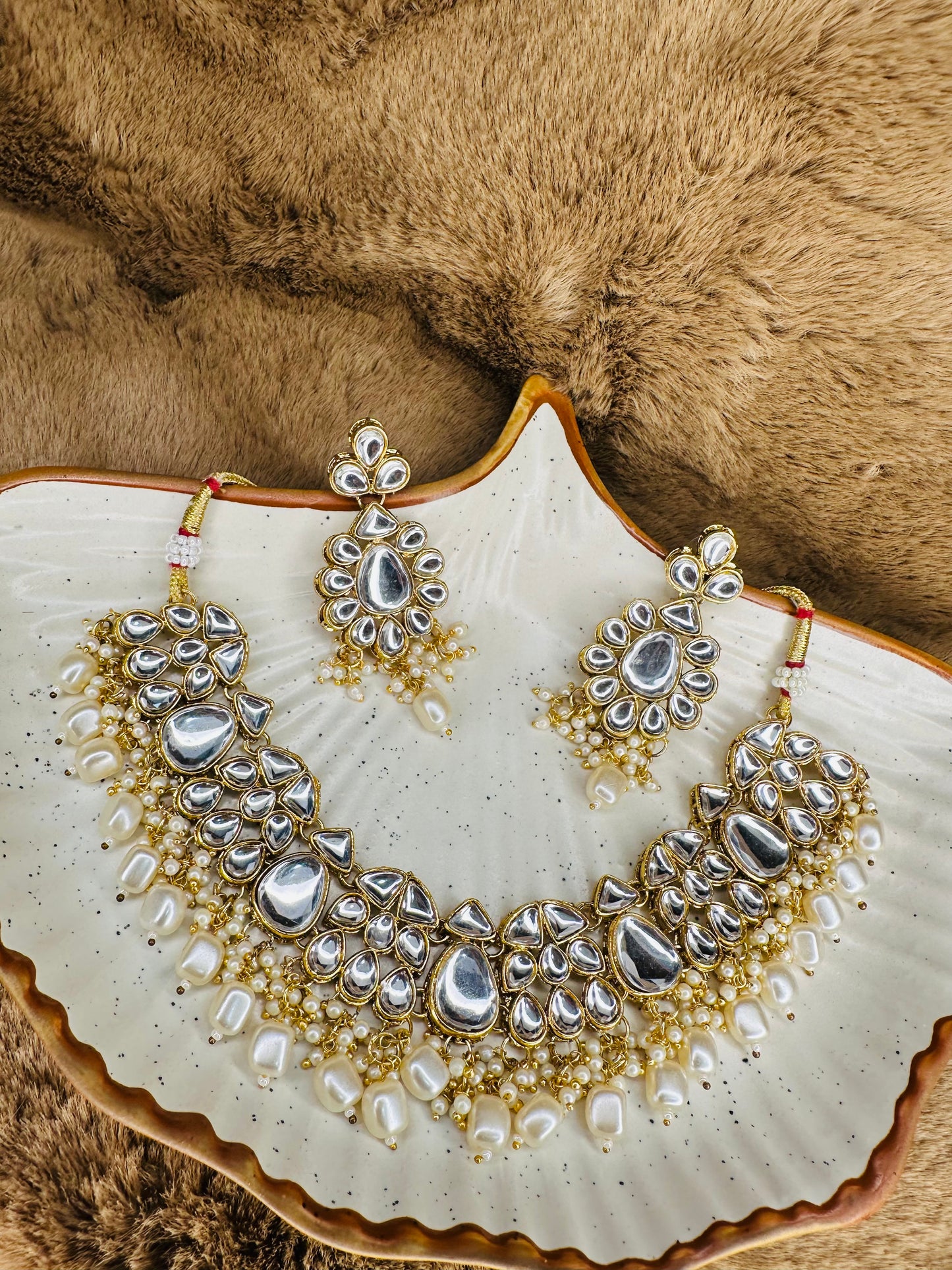 HeyBae Ethnic White Kundan & Pearl Necklace Set with Earrings