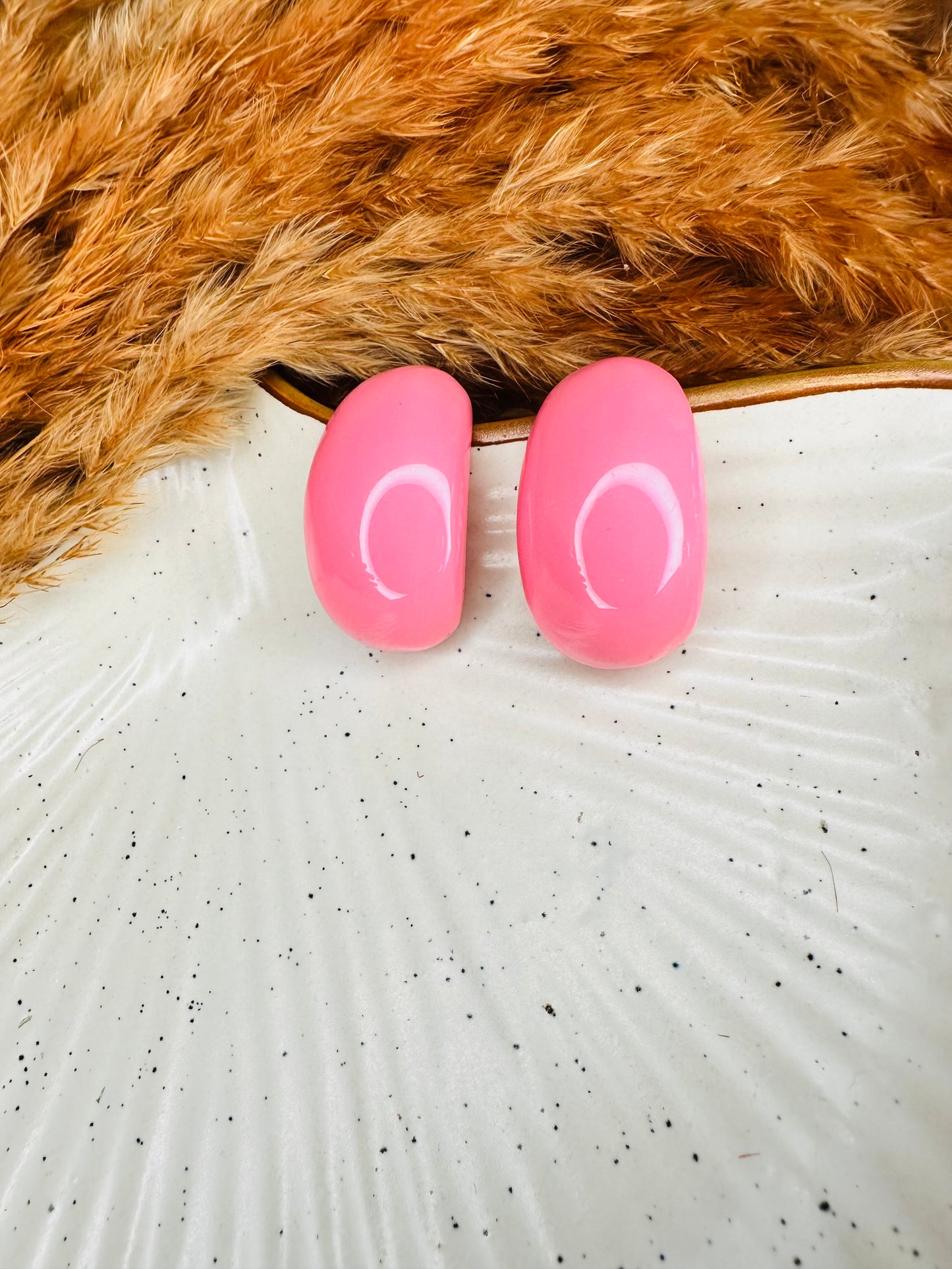 Heybae Pink Hoop Earrings for Ethnic & Western Wear - Trendy Quirky Hoops