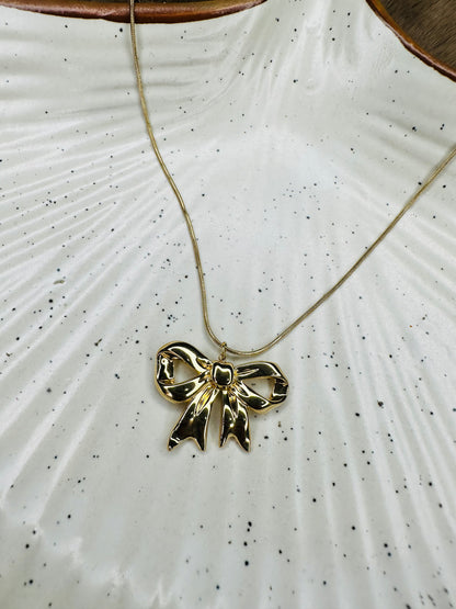 HeyBae Gold Bow Pendant Necklace | Elegant Ethnic & Western Jewelry