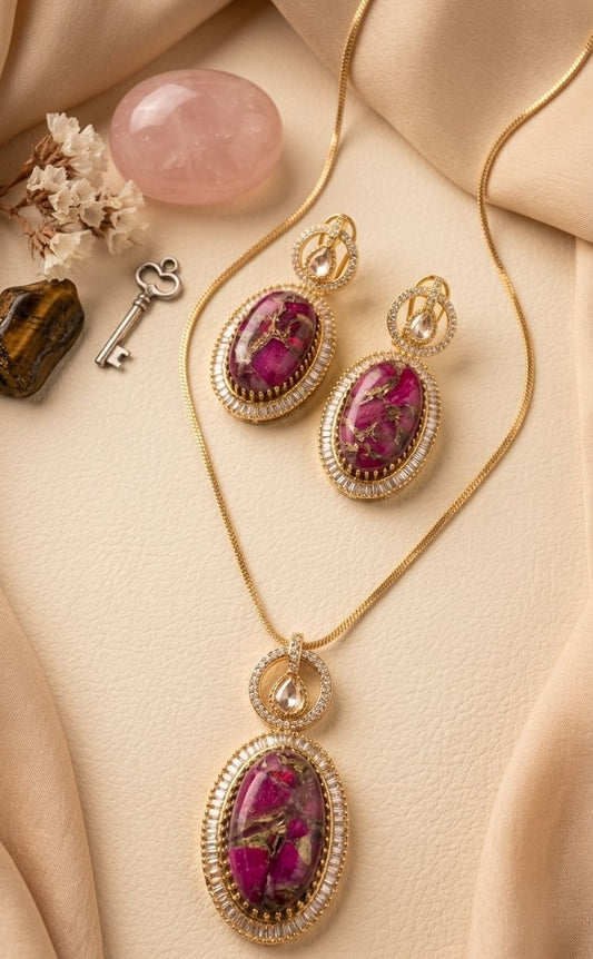 Hey Bae Ruby Aura Pendant Set