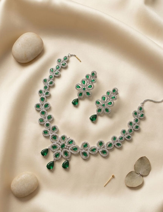 Zariya Emerald Necklace Set