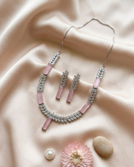 Rani Petal Necklace Set