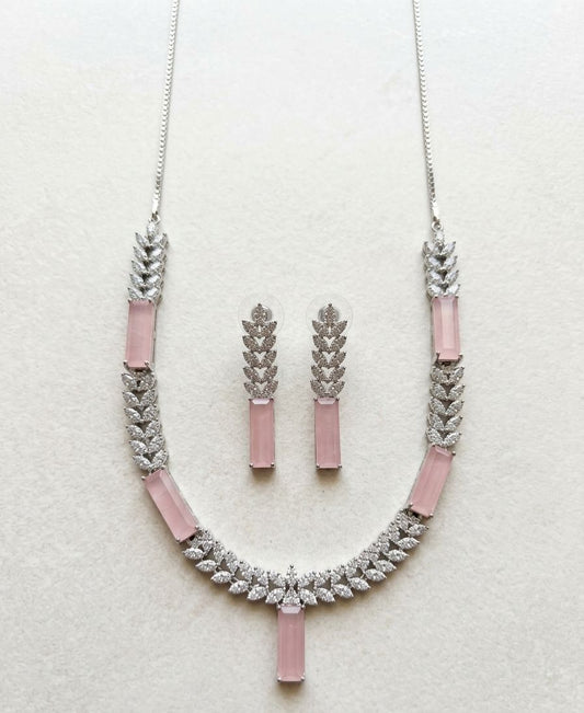 Rani Petal Necklace Set