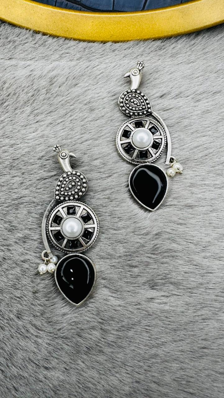 Mayur Shringar Black Pearl Earrings