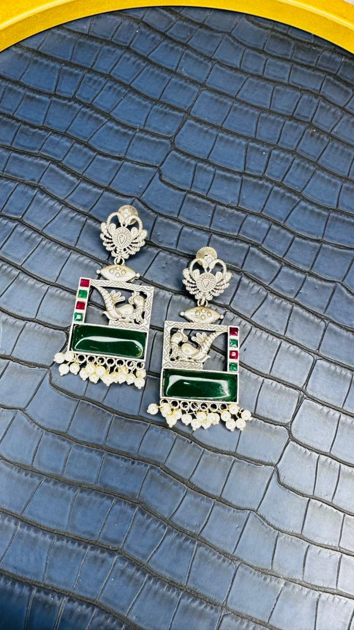 Shahi Mayuri Drops Earings