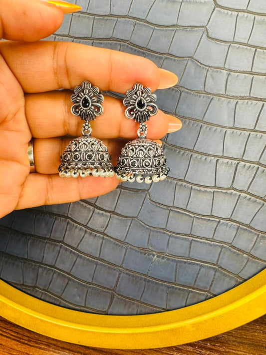 Noor Jhumkis