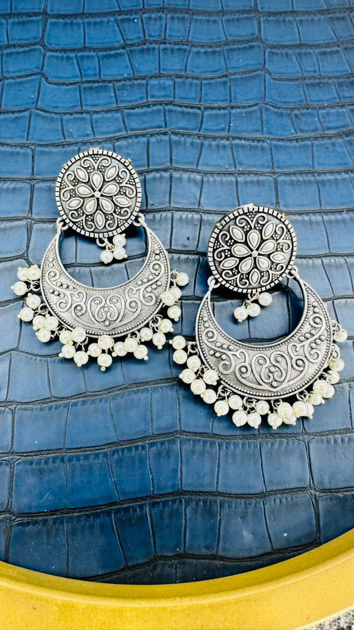 Moti Noor Chandbalis Earings