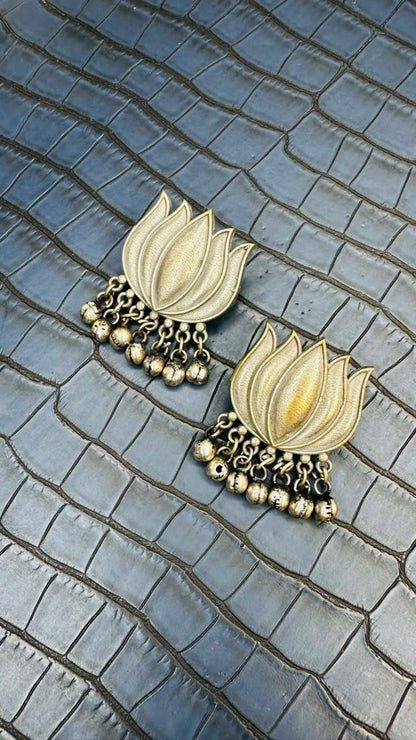 Kamalika Earrings