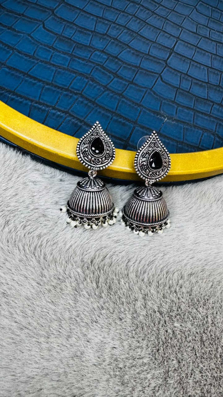Hasti Noor Jhumkas