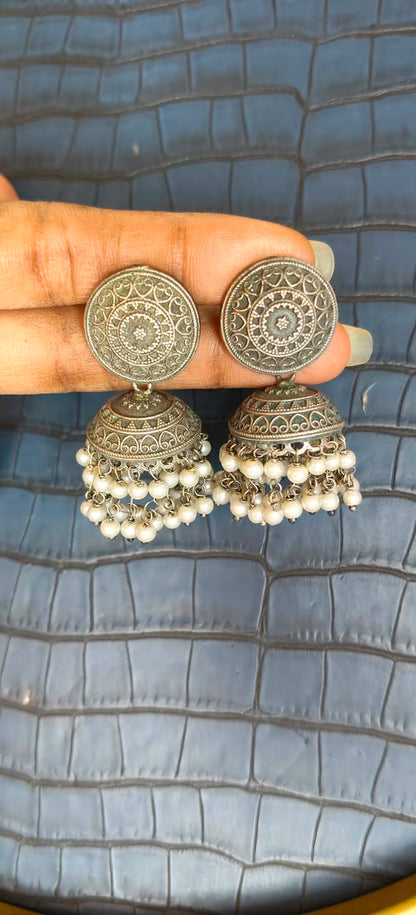 Abeer Pearl Jhumkis