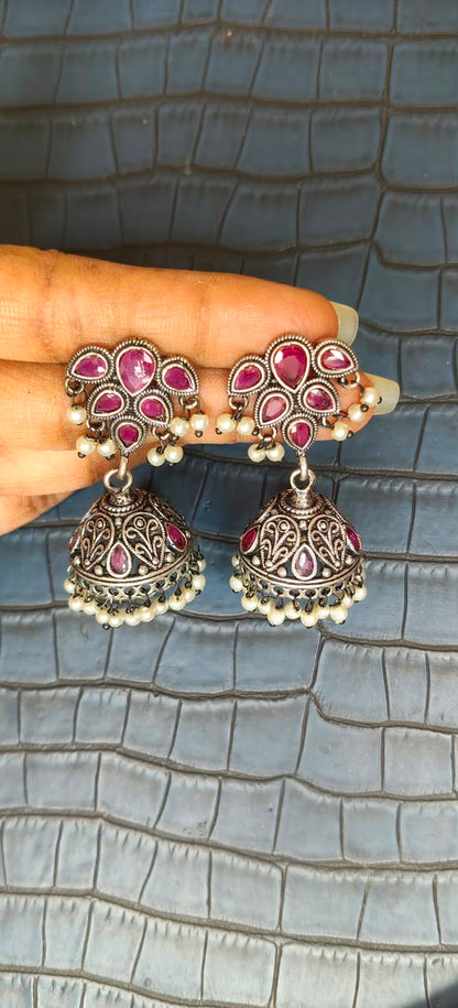 Eira Jhumkis