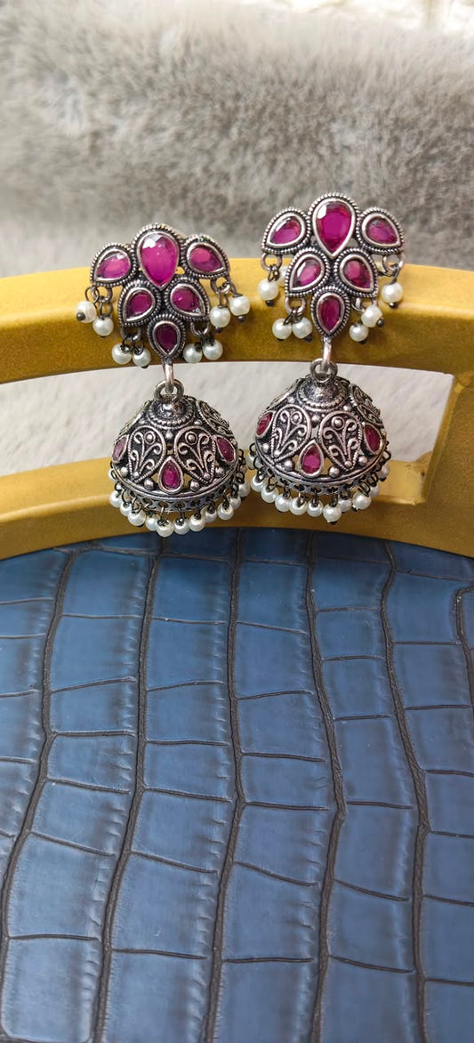 Eira Jhumkis