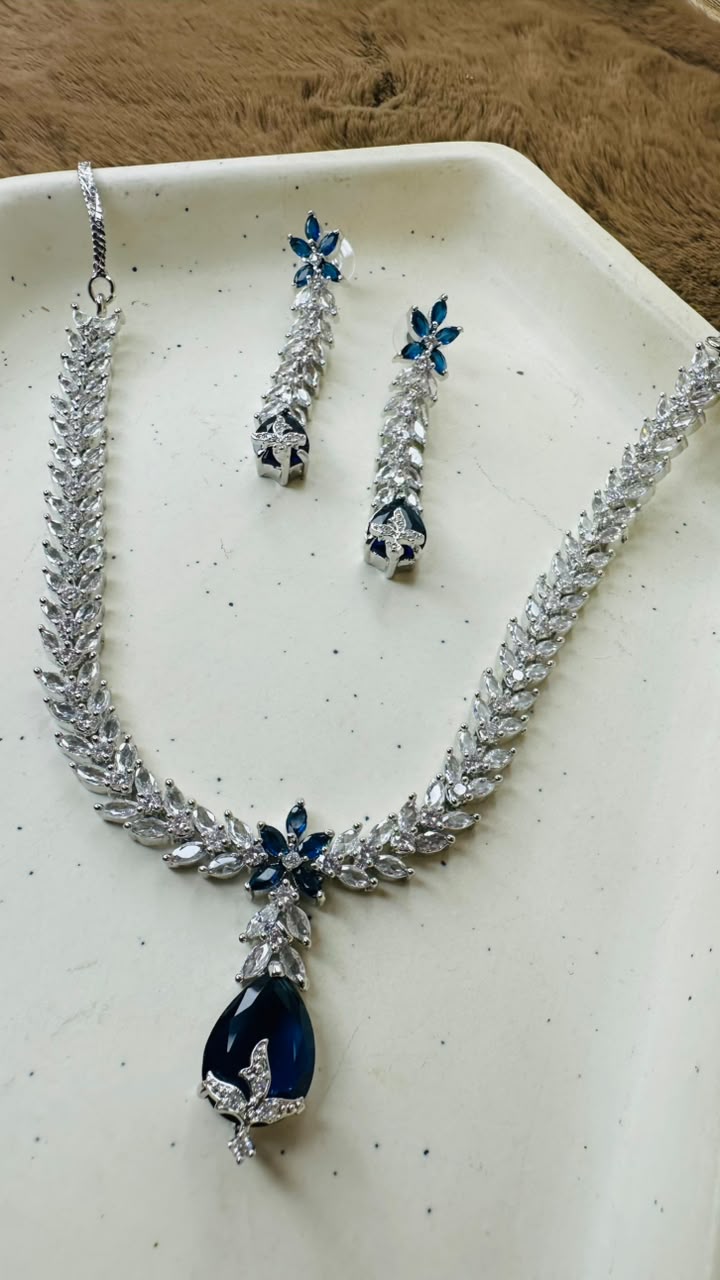 Midnight Bloom Sapphire Jewelry Set