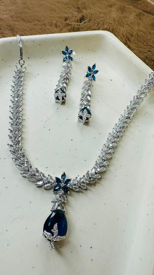 Midnight Bloom Sapphire Jewelry Set