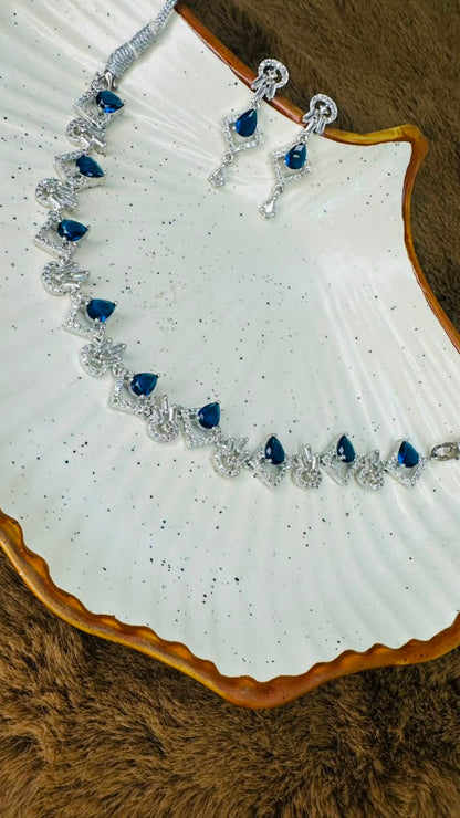 Blue Reverie Necklace Set