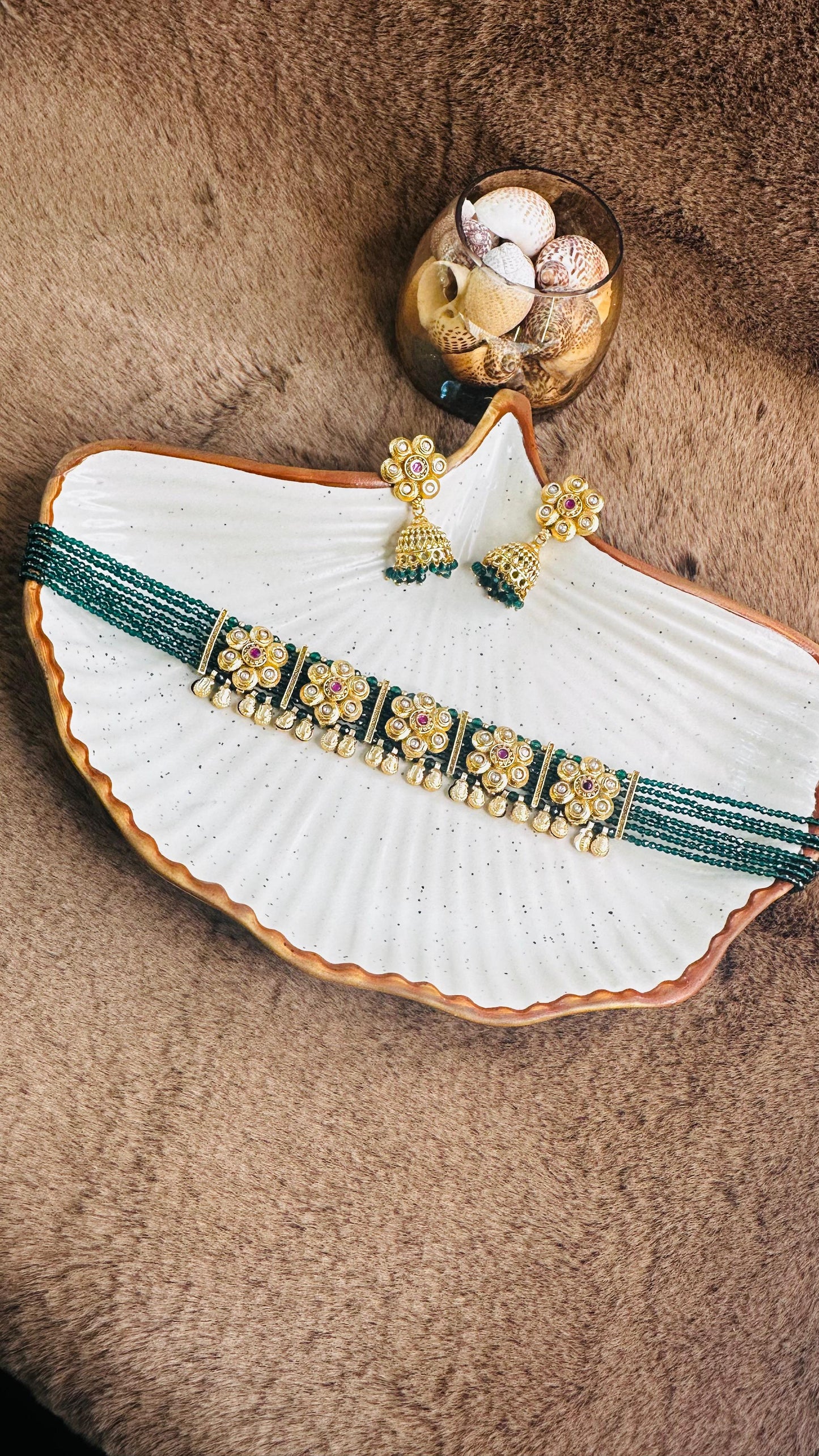 Hey Bae Zariya Emerald Beaded Choker Set