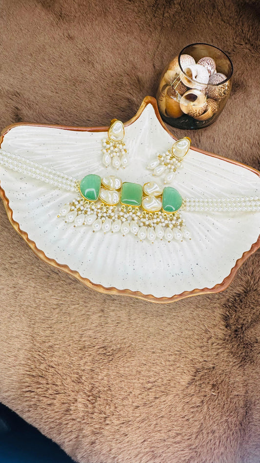 Hey Bae Mint Pearl Elegance Choker Set