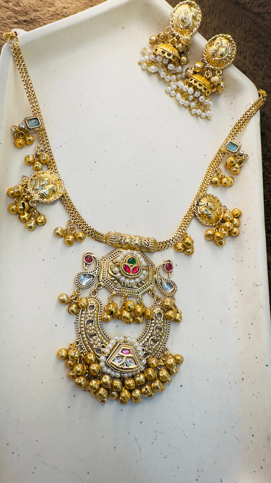 Hey Bae Rajwada Chandrika Necklace Set,