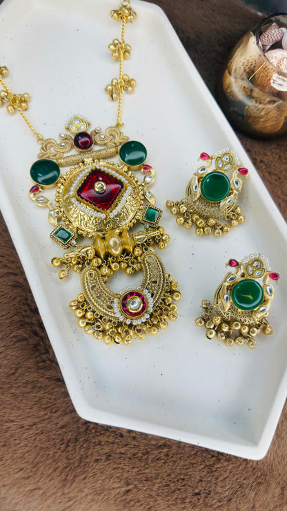 Hey Bae Rajwada Emerald Heirloom Necklace Set