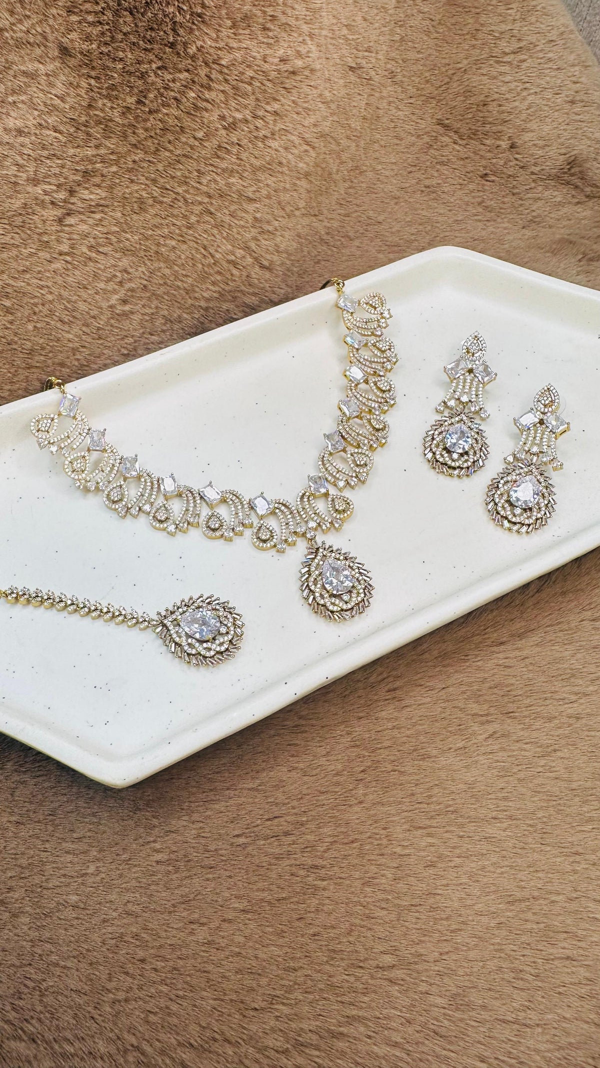 Hey Bae Celestial Radiance Bridal Jewelry Set