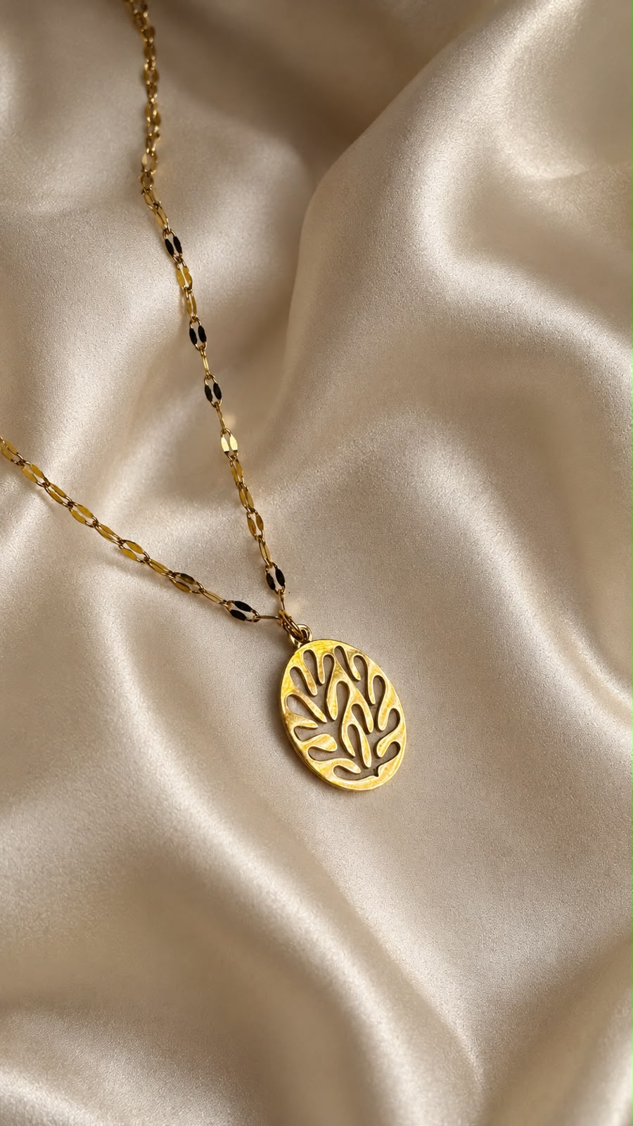 Botanical Bloom Pendant Necklace