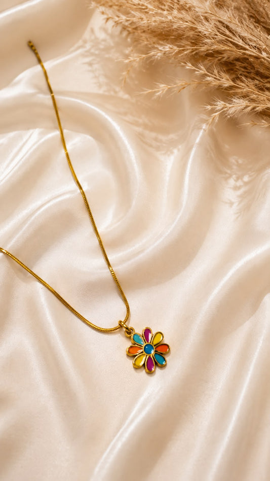 Bloom Pop Floral Pendant Necklace