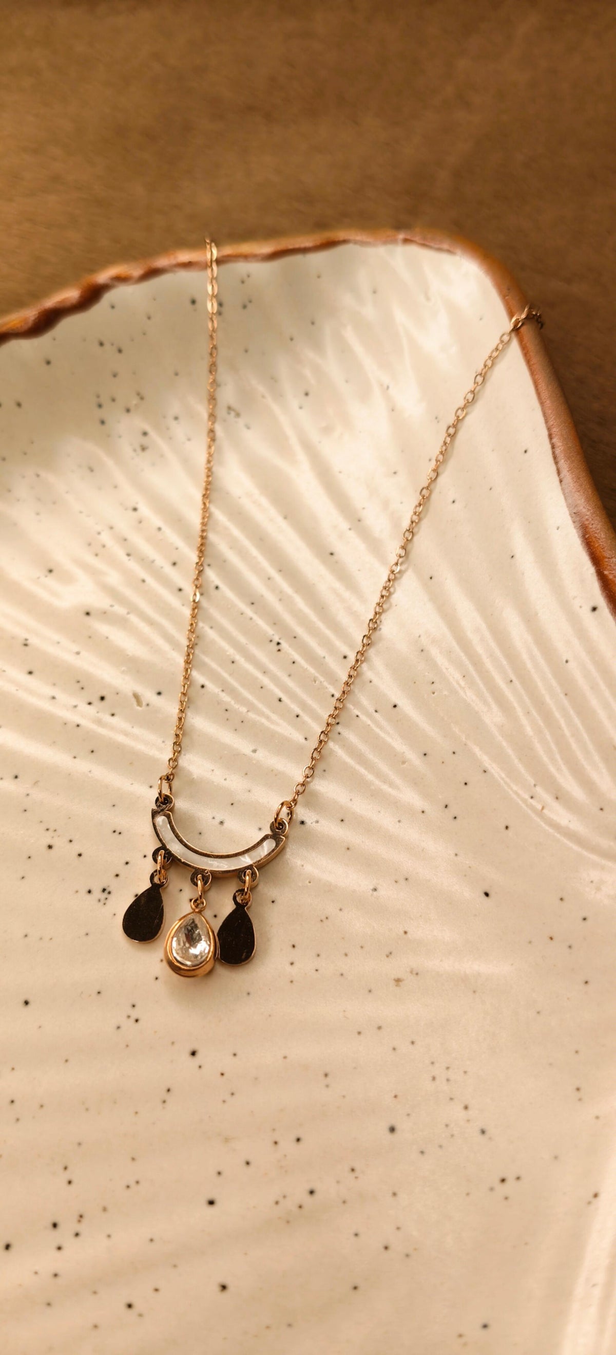 Noor Rosegold Teardrop Necklace