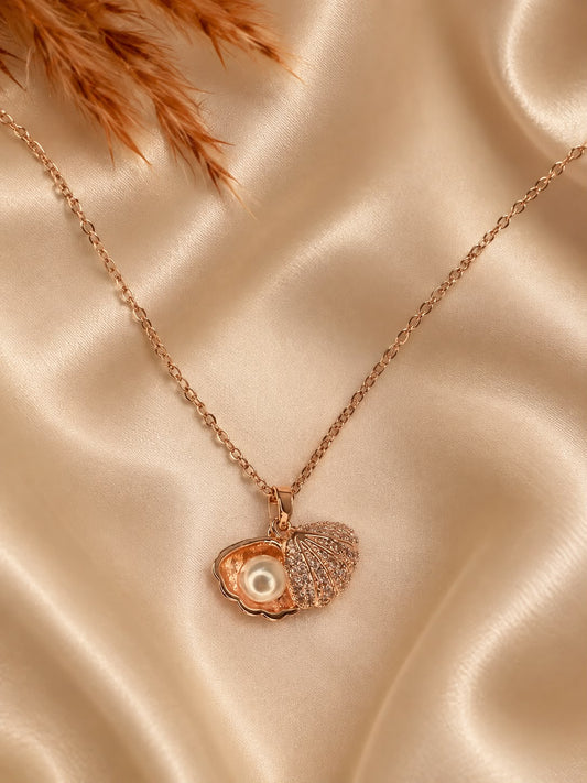 Pearl Shell Treasure Necklace
