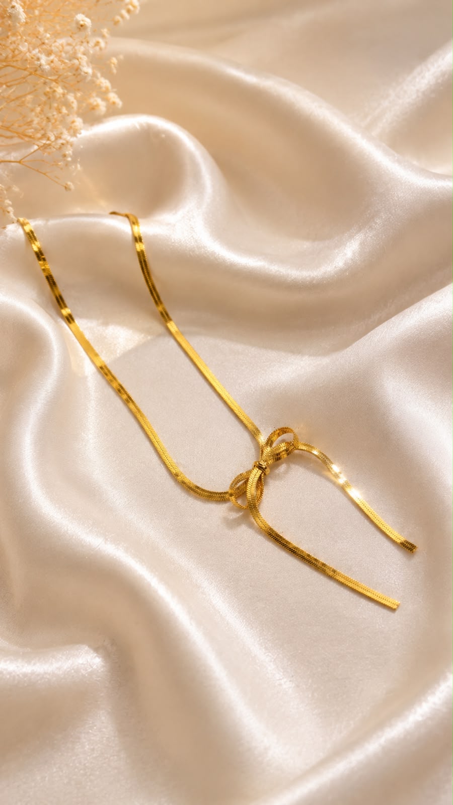 Statement Golden Bow Snake Necklace – Bold Trendy Chain for Women