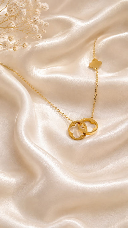 Eternal Clover Love Necklace