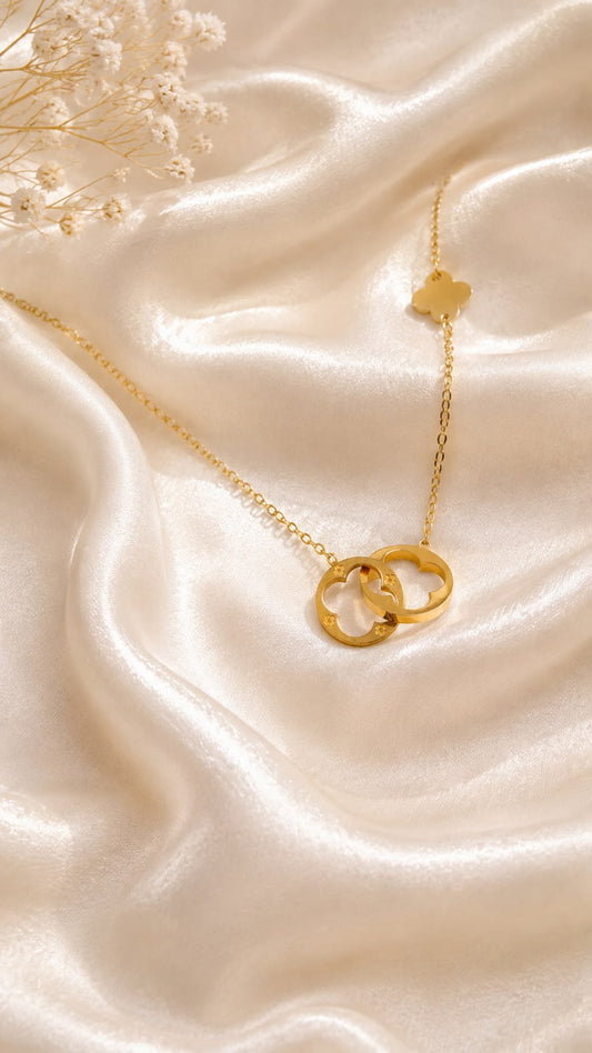 Eternal Clover Love Necklace