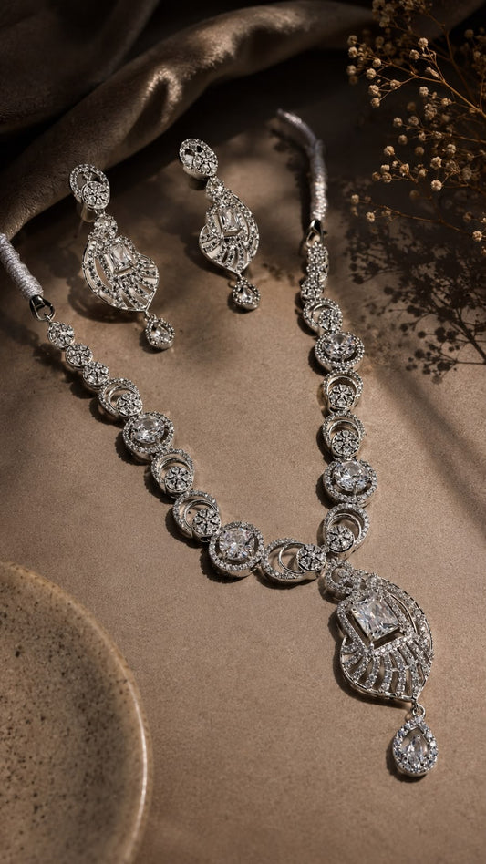 Luna Royale Necklace Set