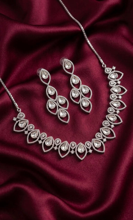 Teardrop Royale Crystal Necklace Set