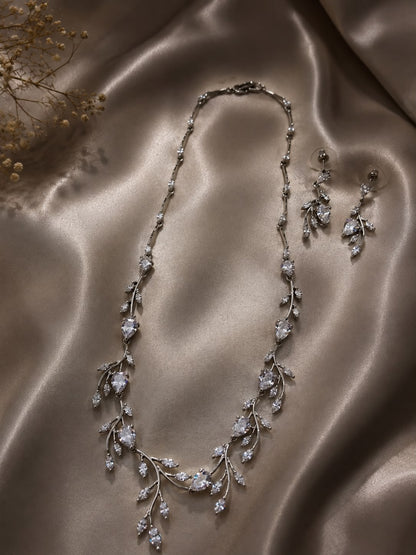 Auralis Vine Crystal Necklace Set