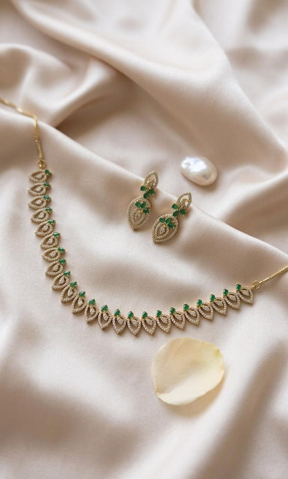 Emerald Teardrop Luxe Necklace Set