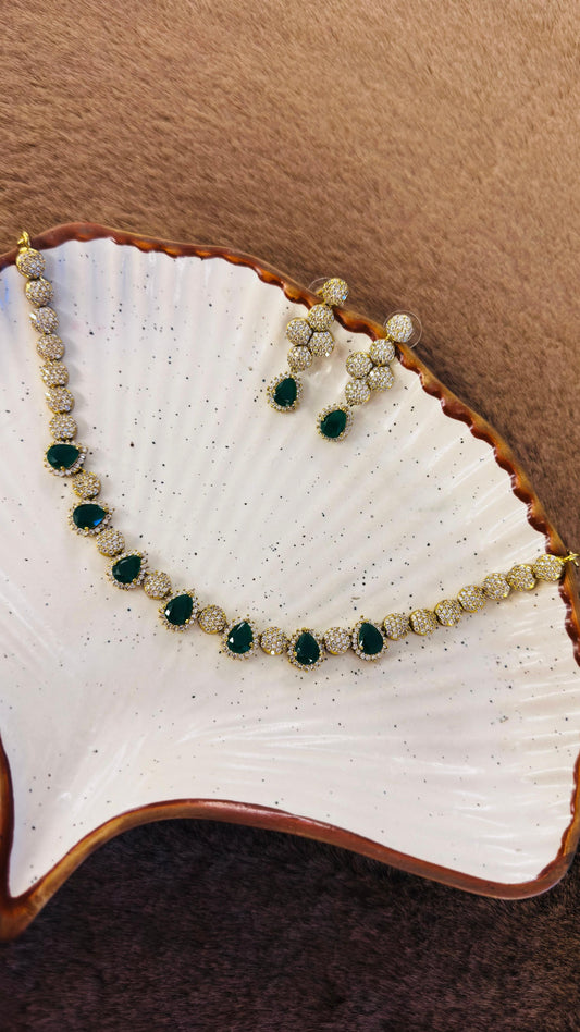 Emerald Bloom Tennis Necklace Set