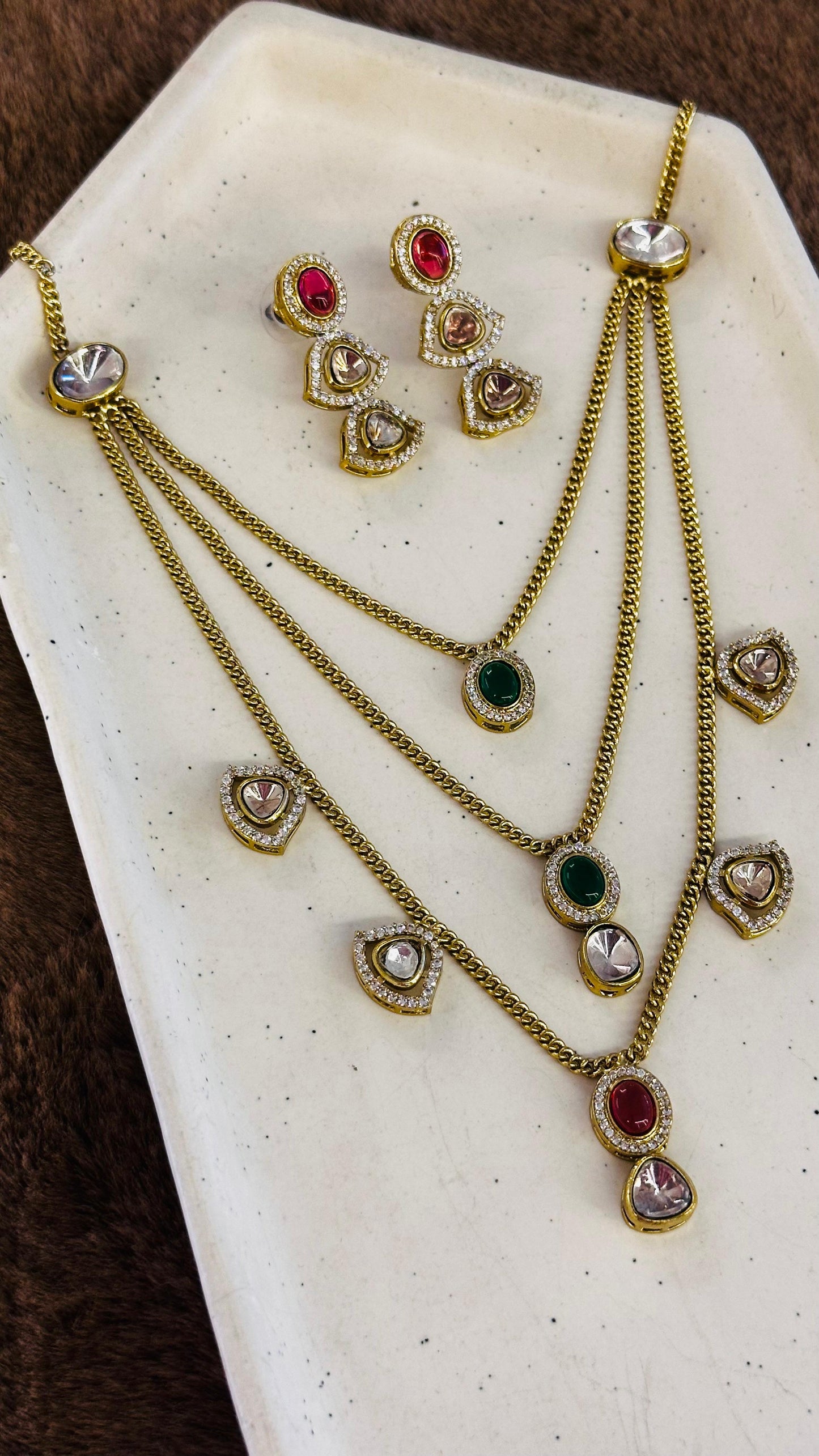 Aurelia Three-Layer Heritage Set
