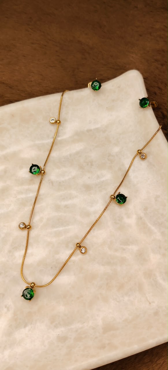 Emerald Luxe Harmony Necklace Set
