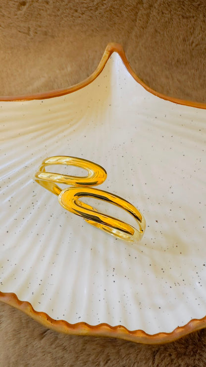 Golden Infinity Loop Bangle Bracelet