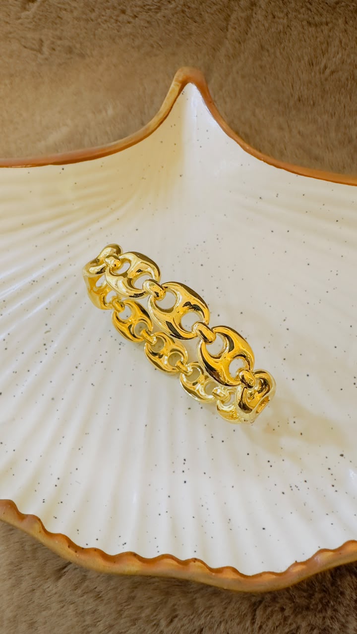 Regal Links Bangle Bracelet