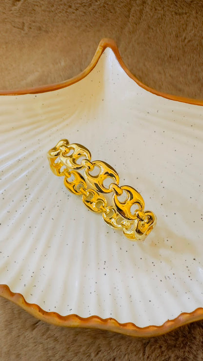 Regal Links Bangle Bracelet