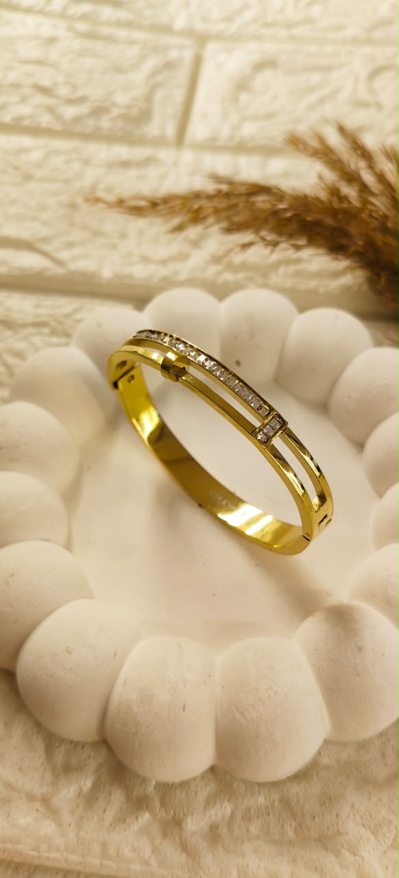 Aurelia Crystal Luxe Bangle Bracelet